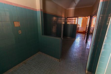 Casa à venda com 300m², 3 quartos e 4 vagasCOZINHA