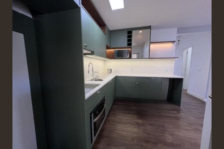 Cozinha  de casa de condomínio para alugar com 2 quartos, 60m² em Olaria, Canoas