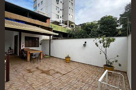 Apartamento à venda com 3 quartos, 120m² em Alto Caiçaras, Belo Horizonte
