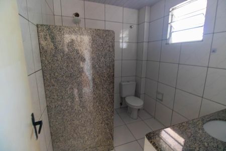 Banheiro de apartamento para alugar com 1 quarto, 50m² em Engenhoca, Niterói