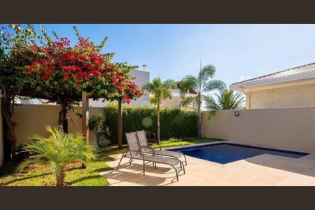 Casa de condomínio à venda com 340m², 4 quartos e 4 vagasFoto 27