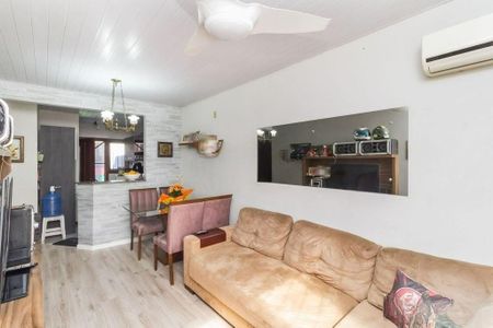 Sala  de casa à venda com 2 quartos, 54m² em Hípica, Porto Alegre