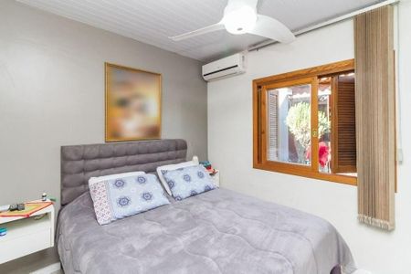 Quarto 1 de casa à venda com 2 quartos, 54m² em Hípica, Porto Alegre