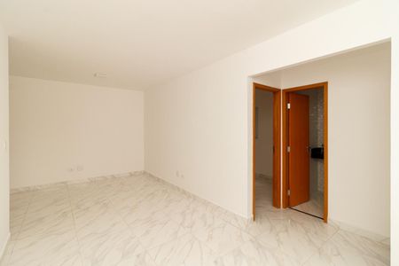 Sala de apartamento à venda com 2 quartos, 48m² em Vila Nivi, São Paulo