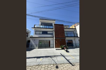 Studio para alugar com 36m², 1 quarto e 1 vaga Studio para alugar com 36m², 1 quarto e 1 vagaFachada