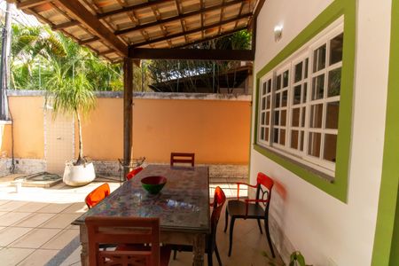 Casa de condomínio à venda com 190m², 3 quartos e 1 vagaVaranda da Sala