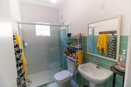 Casa de condomínio à venda com 190m², 3 quartos e 1 vagaBanheiro da Suíte 