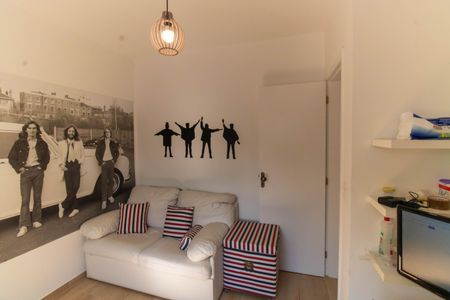 Casa de condomínio à venda com 190m², 3 quartos e 1 vagaQuarto 2