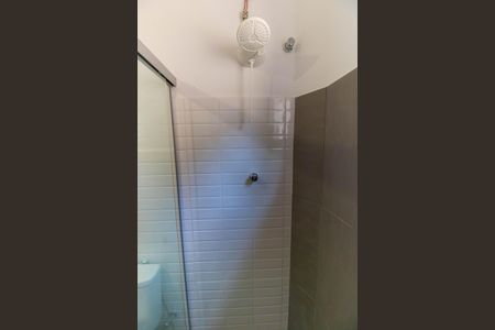 Casa de condomínio à venda com 190m², 3 quartos e 1 vagaBanheiro Social