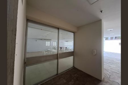 Apartamento à venda com 110m², 3 quartos e 1 vaga Apartamento à venda com 110m², 3 quartos e 1 vagaÁrea comum- Salão de festas