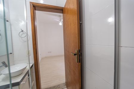 Casa de condomínio para alugar com 145m², 3 quartos e 2 vagas Casa de condomínio para alugar com 145m², 3 quartos e 2 vagasBanheiro do Quarto 3