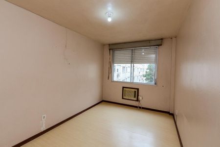Quarto 1 de apartamento para alugar com 2 quartos, 60m² em Santa Tereza, Porto Alegre