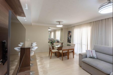 Apartamento à venda com 110m², 4 quartos e 2 vagasSala