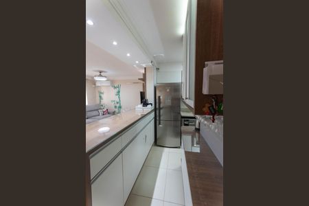 Apartamento à venda com 110m², 4 quartos e 2 vagasCozinha