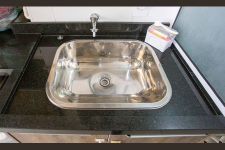 Apartamento à venda com 65m², 2 quartos e 1 vagaÁrea de Serviço