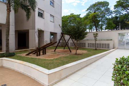 Apartamento à venda com 65m², 2 quartos e 1 vagaÁrea de Serviço