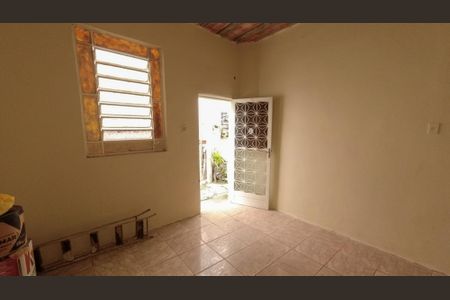 Sala de casa à venda com 2 quartos, 77m² em Olaria, Rio de Janeiro