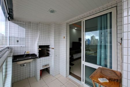 Apartamento para alugar com 60m², 1 quarto e 1 vagaSacada 