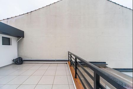 Casa para alugar com 80m², 1 quarto e 3 vagasVaranda do Quarto