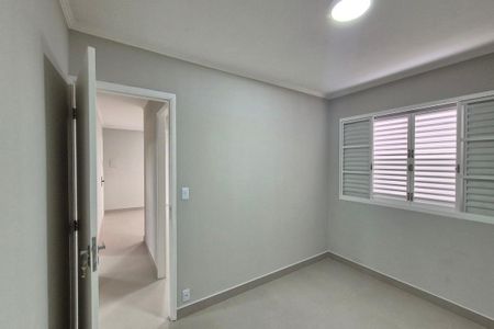 Quarto 1  de apartamento à venda com 2 quartos, 68m² em Vila Santana, Campinas