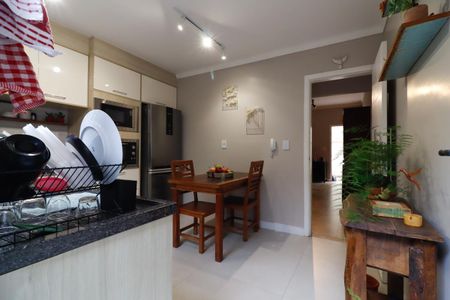 Casa de condomínio à venda com 107m², 3 quartos e 1 vagaCozinha