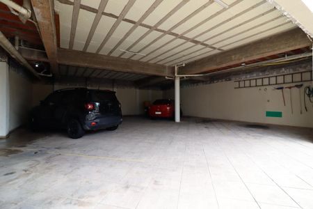 Casa de condomínio à venda com 107m², 3 quartos e 1 vagaGaragem