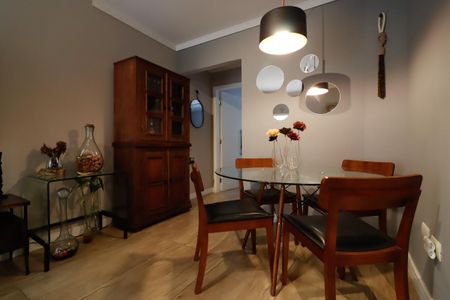 Sala de casa de condomínio à venda com 3 quartos, 107m² em Vila Buenos Aires, São Paulo