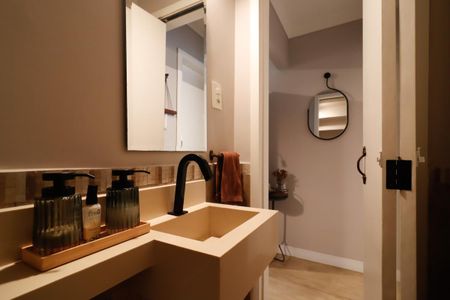 Casa de condomínio à venda com 107m², 3 quartos e 1 vagaLavabo