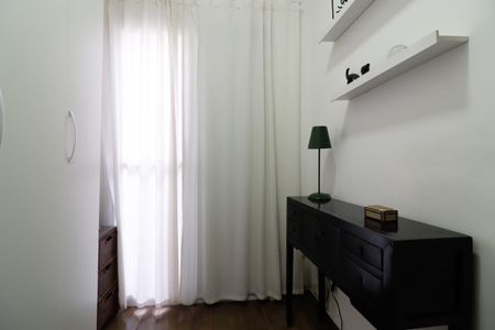 Casa de condomínio à venda com 107m², 3 quartos e 1 vagaQuarto 2