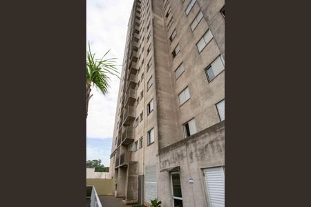 Apartamento para alugar com 60m², 3 quartos e 1 vagaFachada do bloco