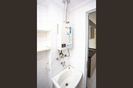 Apartamento para alugar com 60m², 3 quartos e 1 vagaÁrea de Serviço