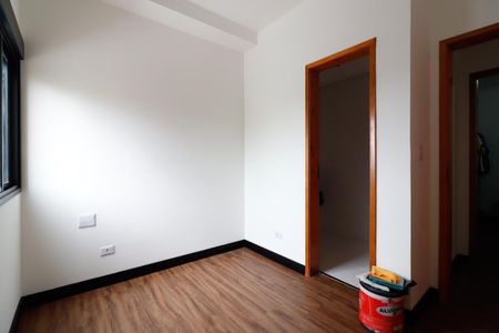 Casa de condomínio à venda com 160m², 3 quartos e 2 vagasSuíte 2