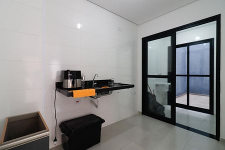 Casa de condomínio à venda com 160m², 3 quartos e 2 vagasCozinha e Área de Serviço