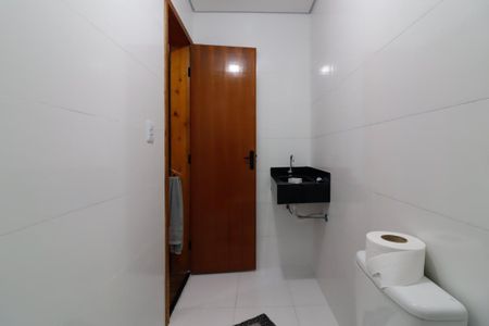 Casa de condomínio à venda com 160m², 3 quartos e 2 vagasBanheiro da Suíte 3