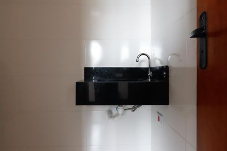 Casa de condomínio à venda com 160m², 3 quartos e 2 vagasBanheiro da Suíte 2