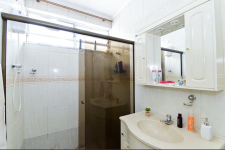 Casa à venda com 160m², 2 quartos e 3 vagasBanheiro