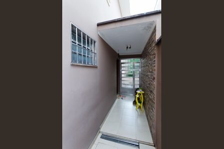 Casa à venda com 160m², 2 quartos e 3 vagasCorredor Lateral 