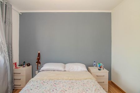 Apartamento à venda com 66m², 2 quartos e 1 vagaQuarto 2