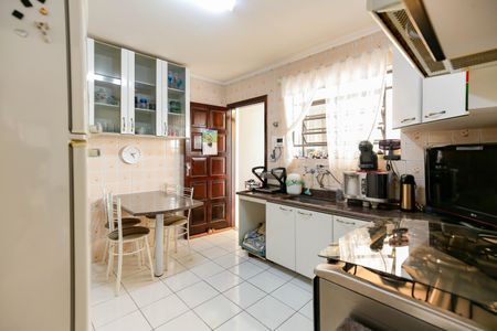 Casa à venda com 120m², 3 quartos e 2 vagasCozinha