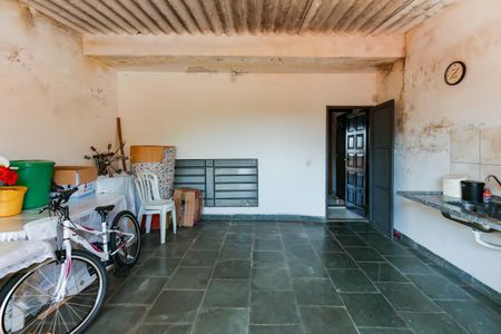 Casa à venda com 120m², 3 quartos e 2 vagasÁrea Churrasqueira