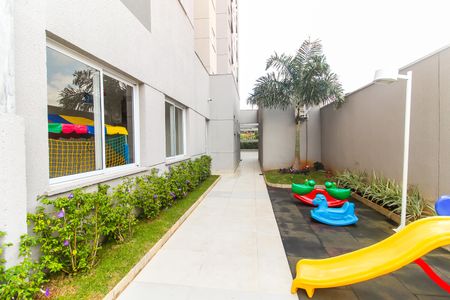 Apartamento à venda com 38m², 2 quartos e sem vagaÁrea comum - Playground
