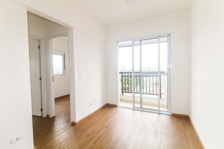 Sala de apartamento à venda com 2 quartos, 38m² em Itaquera, São Paulo