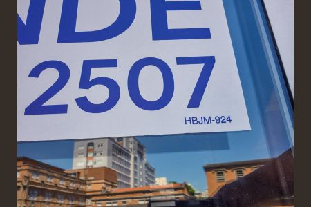 Apartamento à venda com 40m², 1 quarto e sem vaga Apartamento à venda com 40m², 1 quarto e sem vagaPlaca