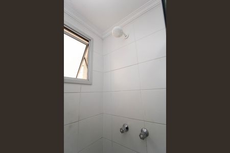 Apartamento para alugar com 45m², 2 quartos e 1 vaga Apartamento para alugar com 45m², 2 quartos e 1 vagaBanheiro