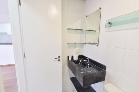 Apartamento à venda com 45m², 2 quartos e 1 vaga Apartamento à venda com 45m², 2 quartos e 1 vagaBanheiro