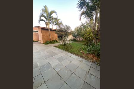 Casa para alugar com 560m², 4 quartos e 4 vagasÁrea externa