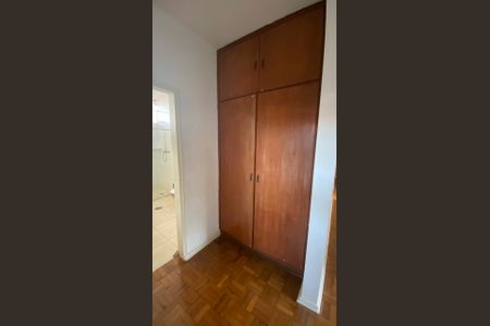 Casa para alugar com 560m², 4 quartos e 4 vagasSala