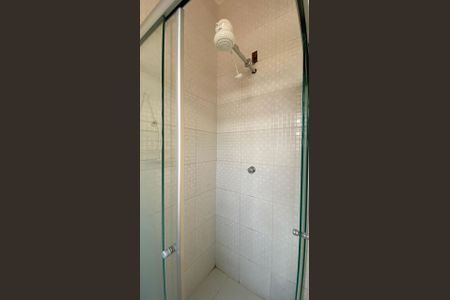 Casa para alugar com 560m², 4 quartos e 4 vagasBanheiro