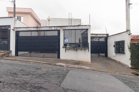 Casa de condomínio para alugar com 54m², 2 quartos e 1 vagaFachada