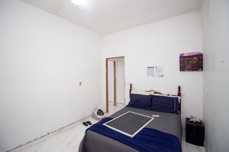 Casa à venda com 242m², 3 quartos e 2 vagas Casa à venda com 242m², 3 quartos e 2 vagasQuarto 2